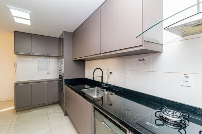 Imagem Apartamento com 3 Quartos à Venda, 107 m² em Cristo Redentor - Porto Alegre Imagem Apartamento com 3 Quartos à Venda, 107 m² em Cristo Redentor - Porto Alegre