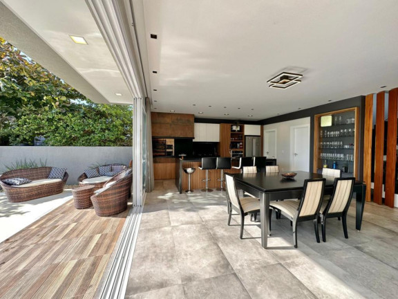 Imagem Casa com 3 Quartos à Venda, em -- - Xangri-la Imagem Casa com 3 Quartos à Venda, em -- - Xangri-la