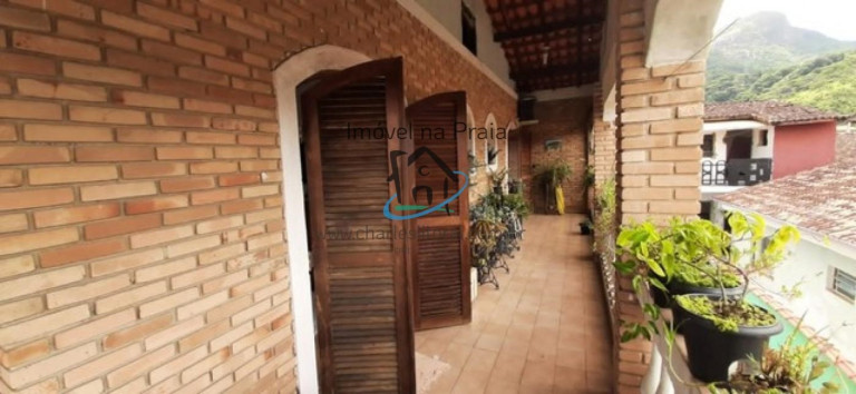 Imagem Casa com 6 Quartos à Venda,  em Jardim Jaqueira - Caraguatatuba