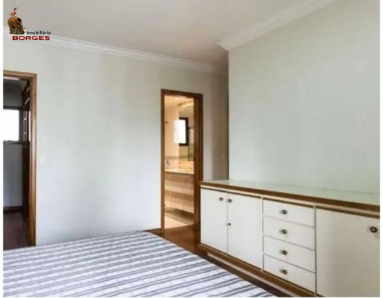 Imagem Apartamento com 4 Quartos à Venda, 235 m² em Moema - São Paulo