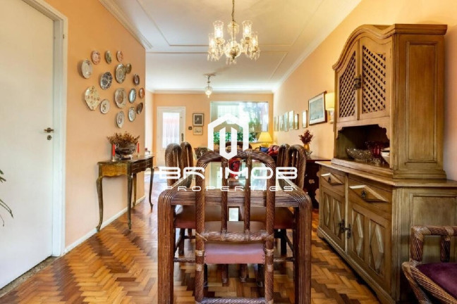 Imagem Casa com 3 Quartos à Venda, 150 m² em Indianópolis - São Paulo Imagem Casa com 3 Quartos à Venda, 150 m² em Indianópolis - São Paulo