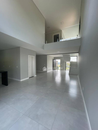Imagem Sobrado com 3 Quartos à Venda, 230 m² em Putim - São José Dos Campos