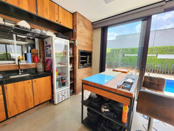 Imagem Casa com 3 Quartos à Venda, 303 m² em Granja Viana - Carapicuíba