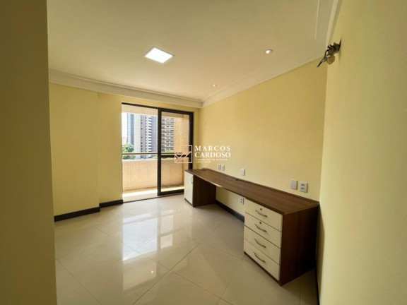Imagem Imóvel com 3 Quartos à Venda, 266 m² em Batista Campos - Belém