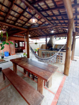 Imagem Sobrado com 4 Quartos à Venda, 450 m² em Jardim Samambaia - Ubatuba