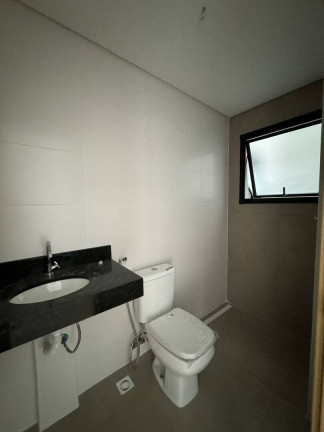 Imagem Apartamento com 2 Quartos à Venda, 76 m² em Praia Das Toninhas - Ubatuba Imagem Apartamento com 2 Quartos à Venda, 76 m² em Praia Das Toninhas - Ubatuba