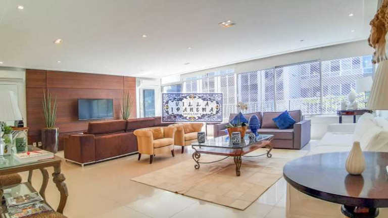 Imagem Apartamento com 3 Quartos à Venda, 200 m² em Leblon - Rio De Janeiro Imagem Apartamento com 3 Quartos à Venda, 200 m² em Leblon - Rio De Janeiro