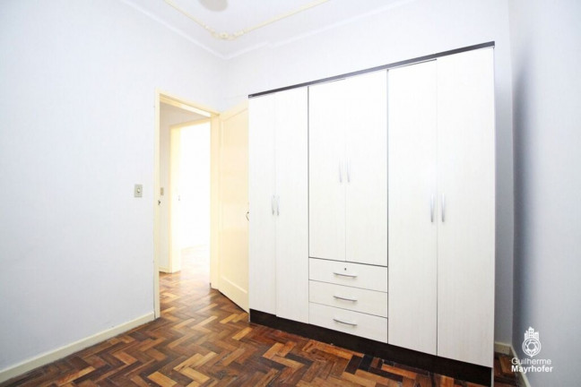 Imagem Imóvel com 2 Quartos à Venda, 63 m² em Floresta - Porto Alegre Imagem Imóvel com 2 Quartos à Venda, 63 m² em Floresta - Porto Alegre