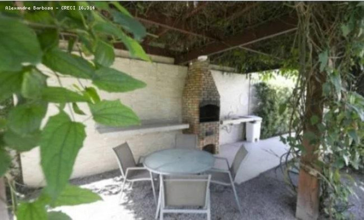 Imagem Apartamento com 3 Quartos à Venda, 61 m² em Encruzilhada - Recife