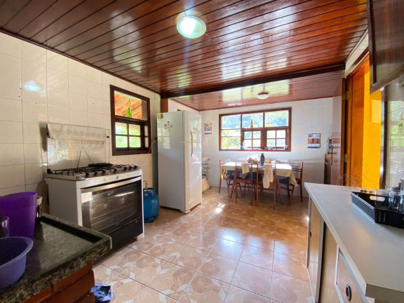 Imagem Casa com 2 Quartos à Venda, 134 m² em Albuquerque - Teresópolis Imagem Casa com 2 Quartos à Venda, 134 m² em Albuquerque - Teresópolis