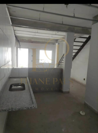 Imagem Casa com 8 Quartos à Venda, 500 m² em Coroa Grande - Itaguaí Imagem Casa com 8 Quartos à Venda, 500 m² em Coroa Grande - Itaguaí