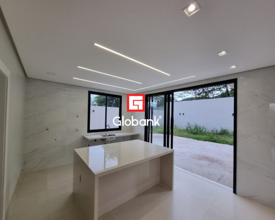 Imagem Casa com 4 Quartos à Venda, em Ibituruna - Montes Claros Imagem Casa com 4 Quartos à Venda, em Ibituruna - Montes Claros