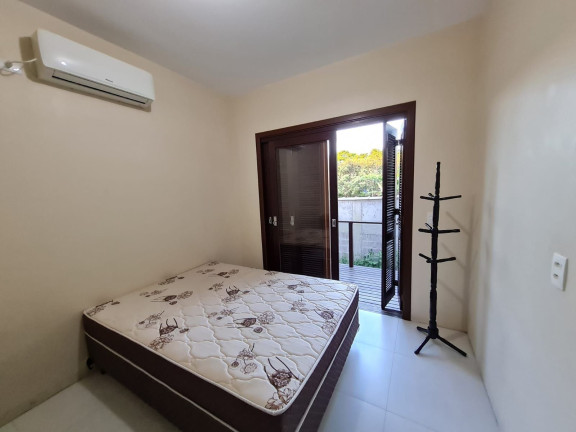 Imagem Imóvel com 3 Quartos à Venda, 240 m² em Praia Do Rosa - Imbituba Imagem Imóvel com 3 Quartos à Venda, 240 m² em Praia Do Rosa - Imbituba