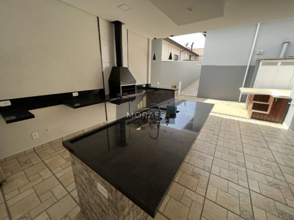 Imagem Casa com 3 Quartos à Venda, 158 m² em Centro - Botucatu Imagem Casa com 3 Quartos à Venda, 158 m² em Centro - Botucatu