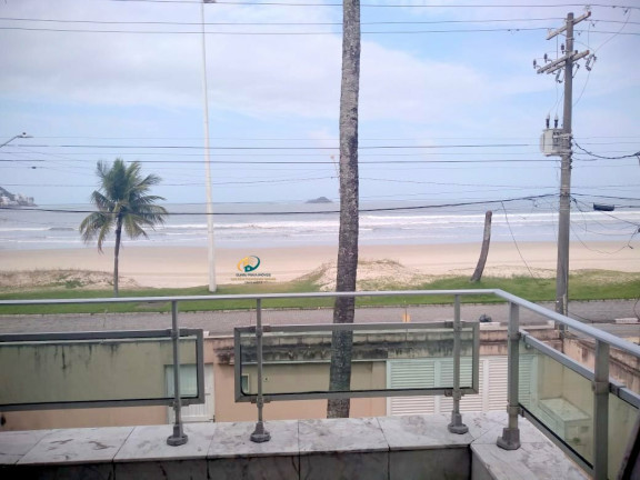 Casa com 9 Quartos para Alugar ou Temporada, 500 m² em Enseada - Guarujá