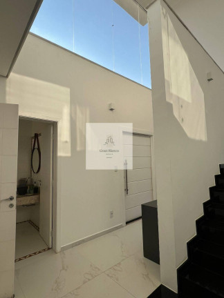 Imagem Casa de Condomínio com 3 Quartos à Venda, 454 m² em Condomínio Saint Charbel - Araçoiaba Da Serra Imagem Casa de Condomínio com 3 Quartos à Venda, 454 m² em Condomínio Saint Charbel - Araçoiaba Da Serra