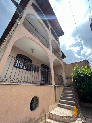 Imagem Casa com 3 Quartos à Venda, 278 m² em Nova Cidade - São Gonçalo