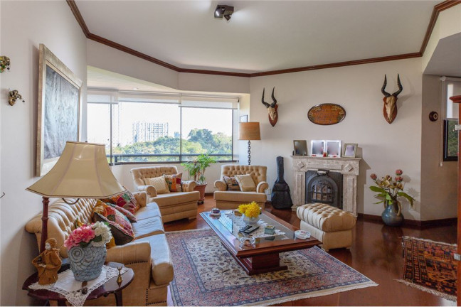 Apartamento com 3 Quartos à Venda, 147 m² em Vila Suzana - São Paulo