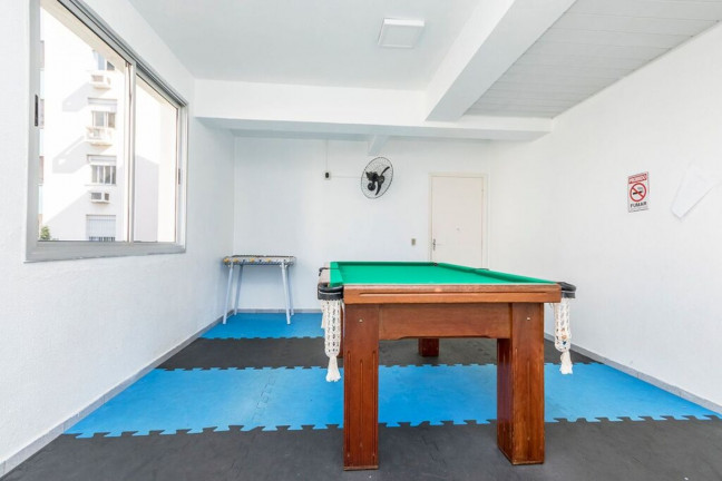 Imagem Imóvel com 2 Quartos à Venda, 54 m² em Humaitá - Porto Alegre Imagem Imóvel com 2 Quartos à Venda, 54 m² em Humaitá - Porto Alegre