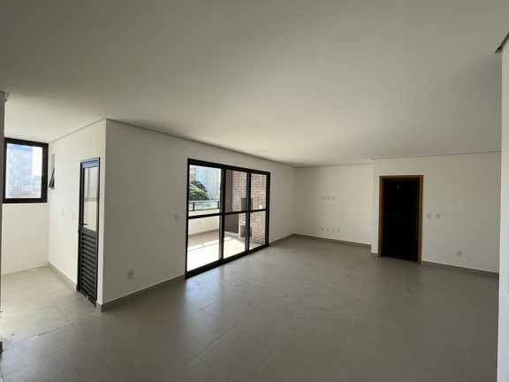 Apartamento à Venda, 195 m² em Zona I - Umuarama