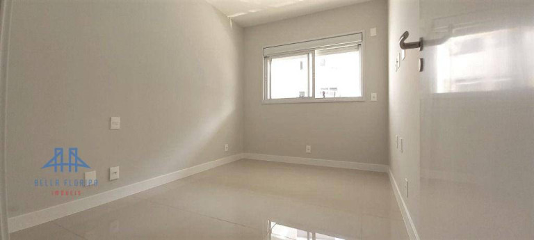 Imagem Apartamento com 2 Quartos à Venda, 75 m² em Itacorubi - Florianópolis
