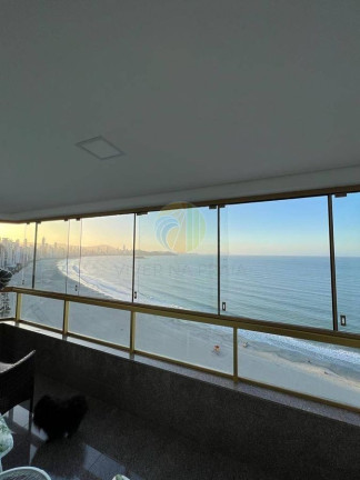 Apartamento com 3 Quartos à Venda, 157 m² em Centro - Balneário Camboriú