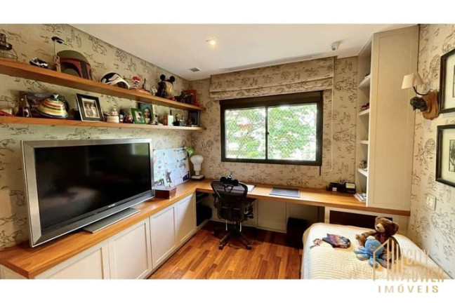 Imagem Apartamento com 3 Quartos à Venda, 240 m² em Campo Belo - São Paulo