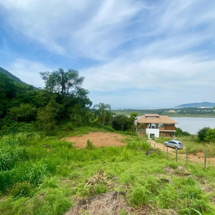 Imagem Terreno à Venda, 2.000 m² em Macacu - Garopaba Imagem Terreno à Venda, 2.000 m² em Macacu - Garopaba