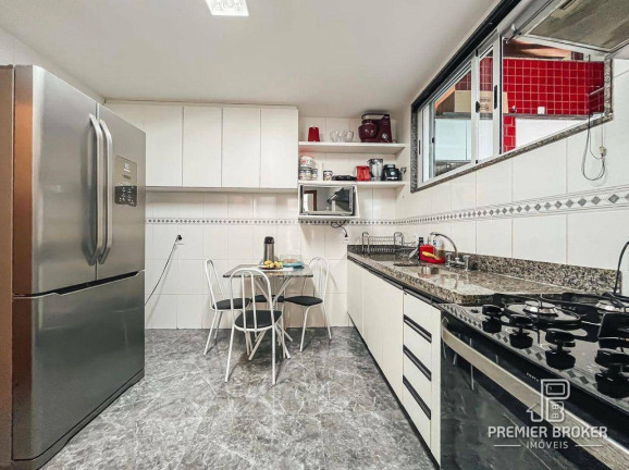 Imagem Casa com 4 Quartos à Venda, 186 m² em Agriões - Teresópolis Imagem Casa com 4 Quartos à Venda, 186 m² em Agriões - Teresópolis