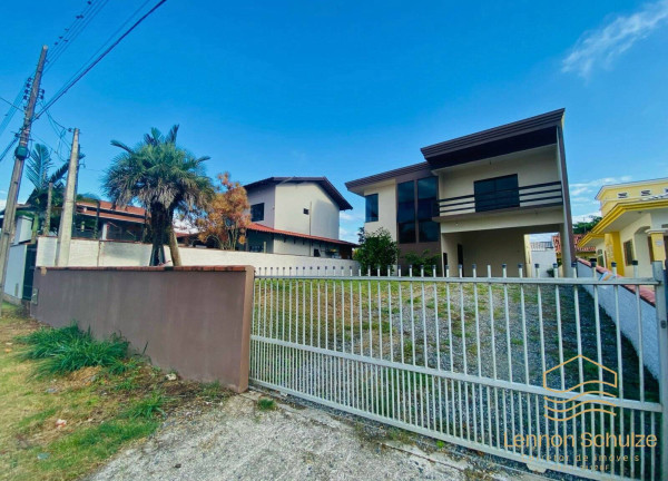 Imagem Casa com 3 Quartos à Venda, 245 m² em Salinas - Balneário Barra Do Sul