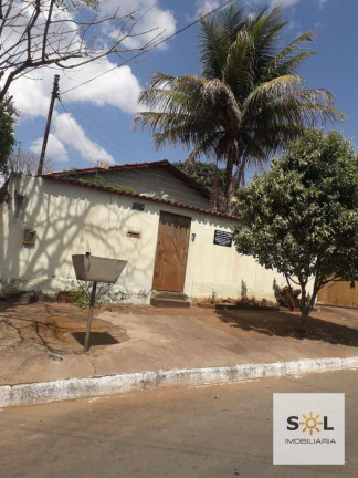 Imagem Casa com 3 Quartos à Venda, 382 m² em Residencial Village Garavelo - Aparecida De Goiânia