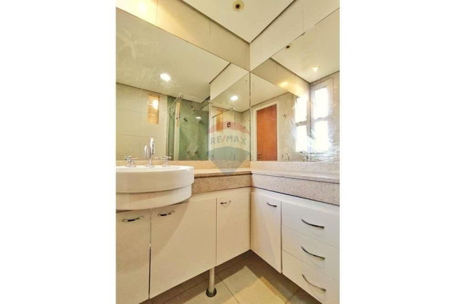 Imagem Apartamento com 3 Quartos à Venda, 172 m² em Itaim - São Paulo Imagem Apartamento com 3 Quartos à Venda, 172 m² em Itaim - São Paulo