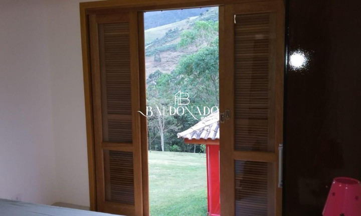 Imagem Imóvel com 2 Quartos à Venda, 5.800 m² em São Francisco Xavier - São José Dos Campos Imagem Imóvel com 2 Quartos à Venda, 5.800 m² em São Francisco Xavier - São José Dos Campos