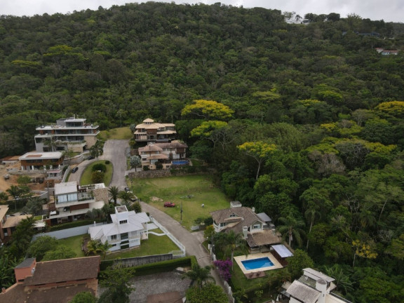 Imagem Terreno à Venda, 750 m² em Lagoa Da Conceição - Florianópolis Imagem Terreno à Venda, 750 m² em Lagoa Da Conceição - Florianópolis
