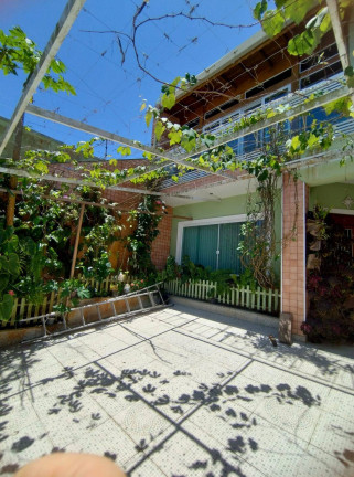 Casa com 4 Quartos à Venda, 265 m² em Parque Balneário Oasis - Peruíbe