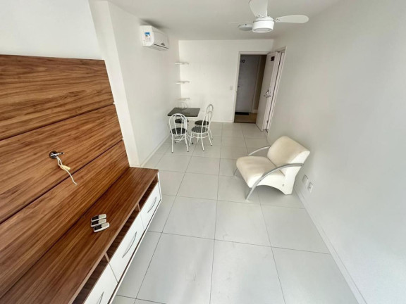 Imagem Apartamento com 2 Quartos à Venda, 70 m² em Recreio Dos Bandeirantes - Rio De Janeiro