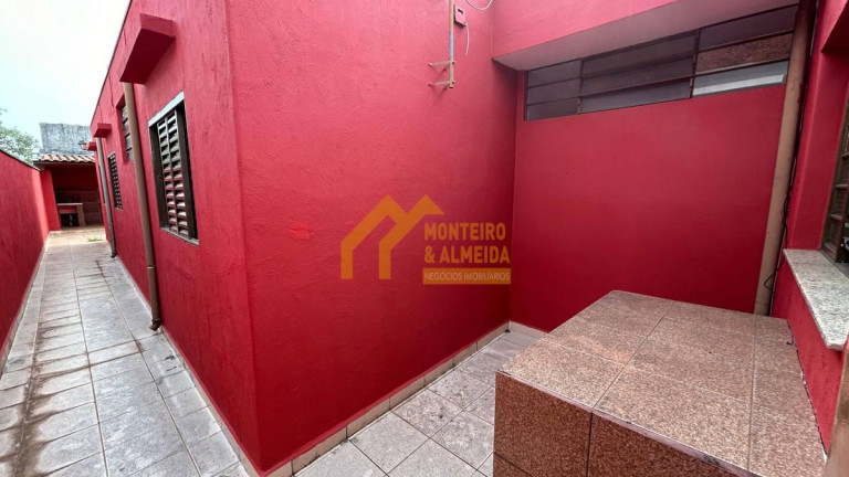 Imagem Casa com 6 Quartos à Venda,  em Centro - Itapetininga
