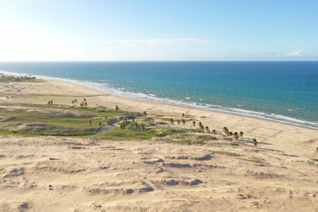 Terreno à Venda, 450 m² em Praia De Flecheiras - Trairi
