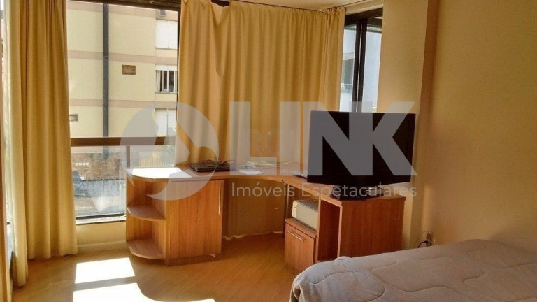 Imagem Apartamento com 3 Quartos à Venda, 194 m² em Auxiliadora - Porto Alegre