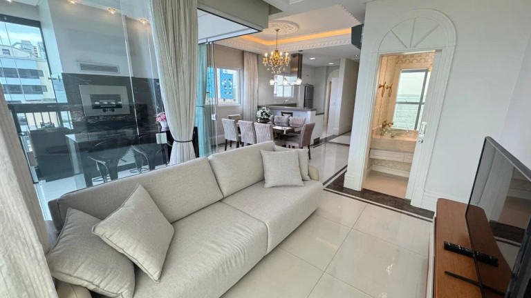 Imagem Apartamento com 4 Quartos à Venda, 157 m² em Meia Praia - Itapema