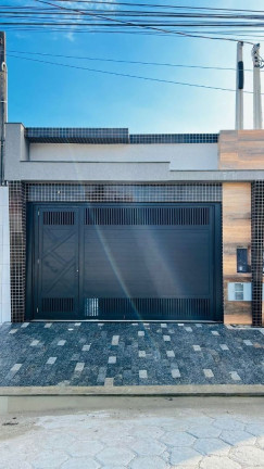Casa com 3 Quartos à Venda, 115 m² em Vilamar - Praia Grande