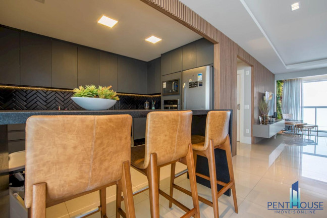 Imagem Apartamento com 3 Quartos à Venda, 137 m² em Centro - Balneário Camboriú Imagem Apartamento com 3 Quartos à Venda, 137 m² em Centro - Balneário Camboriú