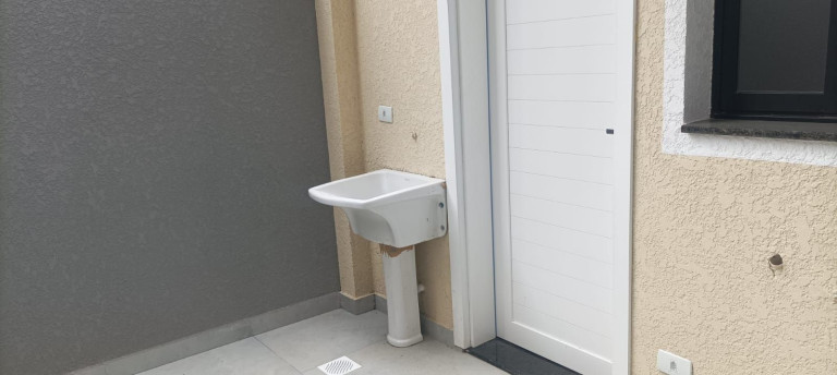 Imagem Casa com 3 Quartos à Venda, 107 m² em Xaxim - Curitiba Imagem Casa com 3 Quartos à Venda, 107 m² em Xaxim - Curitiba