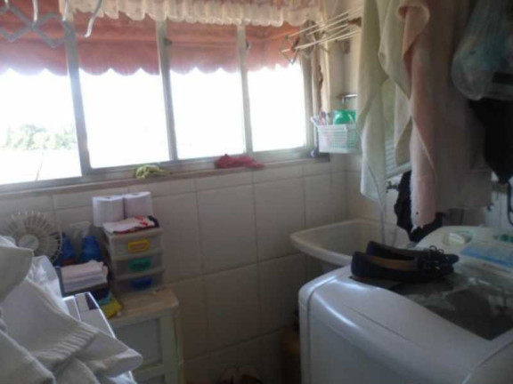 Imagem Imóvel com 2 Quartos à Venda, 50 m² em Campo Grande - Rio De Janeiro