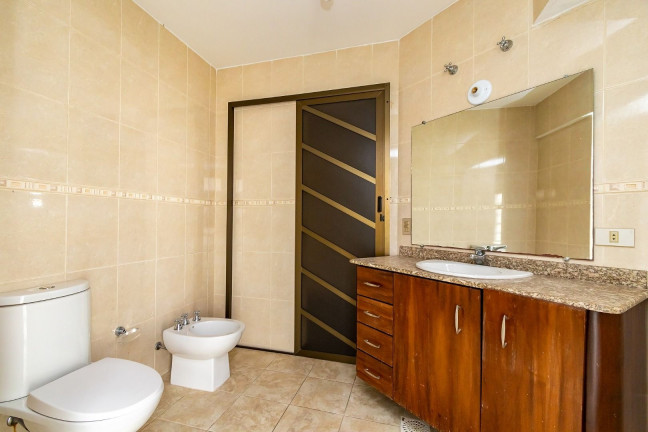 Imagem Casa com 5 Quartos à Venda, 1.200 m² em São Lourenço - Curitiba
