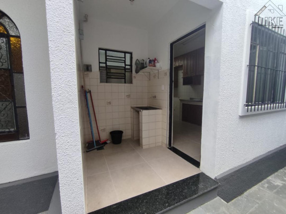 Imagem Casa com 3 Quartos à Venda, 140 m² em Bosque Dos Eucaliptos - São José Dos Campos Imagem Casa com 3 Quartos à Venda, 140 m² em Bosque Dos Eucaliptos - São José Dos Campos