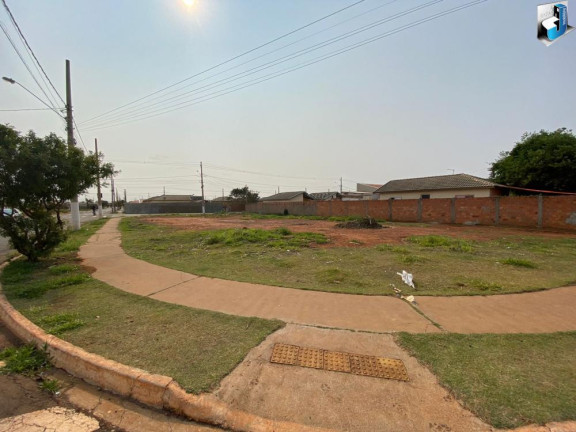 Terreno à Venda, 242 m² em Residencial Vida Nova Tatuí - Tatuí