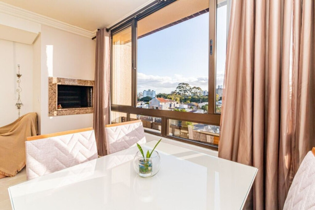 Imagem Apartamento com 3 Quartos à Venda, 107 m² em Cristo Redentor - Porto Alegre Imagem Apartamento com 3 Quartos à Venda, 107 m² em Cristo Redentor - Porto Alegre