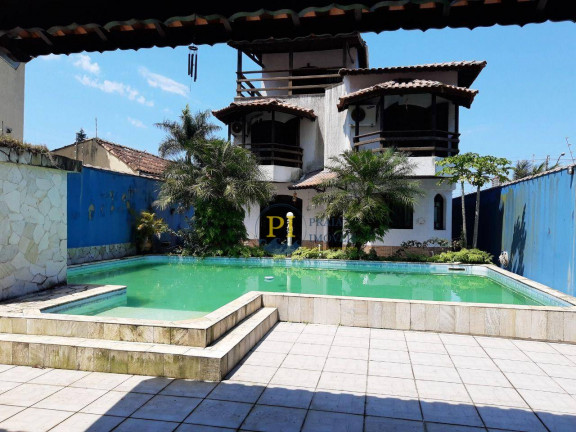 Casa com 6 Quartos à Venda, 327 m² em Canto Do Forte - Praia Grande