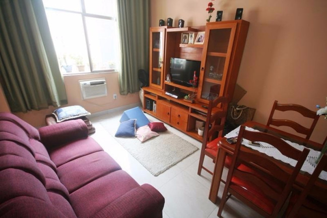 Imagem Apartamento com 1 Quarto para Temporada, 50 m² em Copacabana - Rio De Janeiro